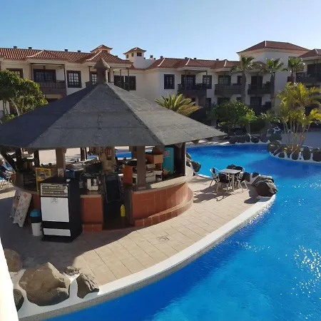 The Ocean View Apartment *